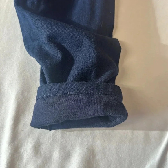 H&M - navy straight cut joggers/sweatpants. Size 3T - Picture 5 of 5
